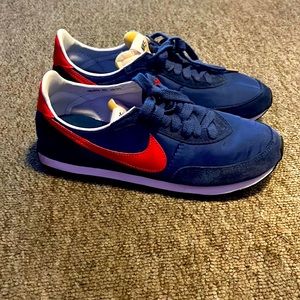 Nike Waffle Trainer 2 SP Mens - brand new!